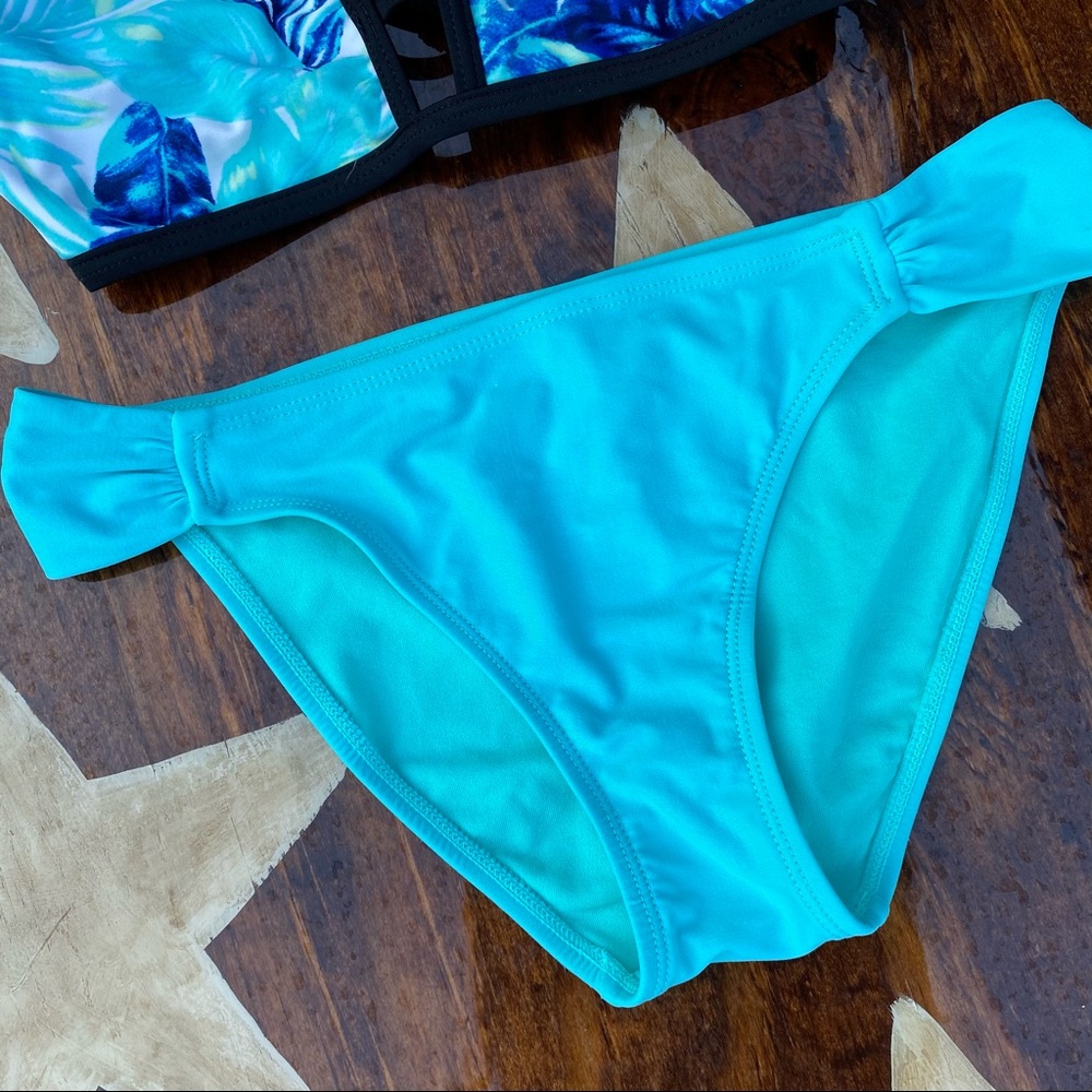 Two Piece Swimsuit - Picture 3 of 10